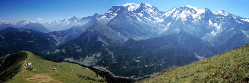 Le Mont-Blanc vu des crêtes du Mont-Joly