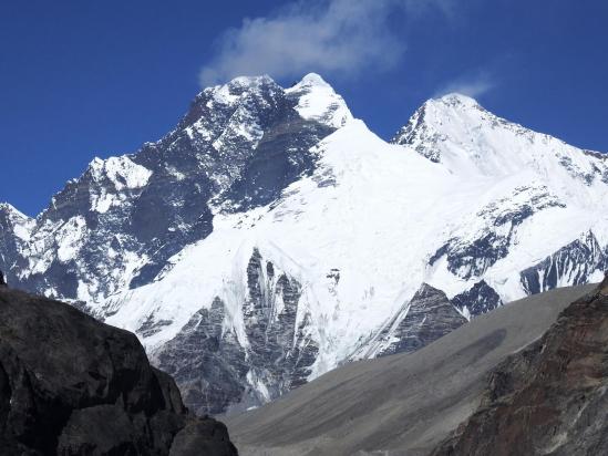 Lhotse à gauche, Sagarmatha versant tibétain à droite