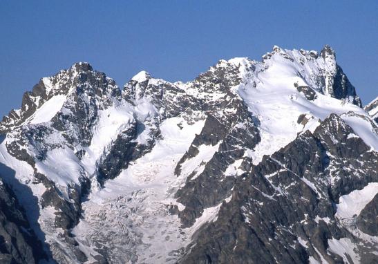 Le massif de la Meije vu depuis le sommet du Grand Galibier