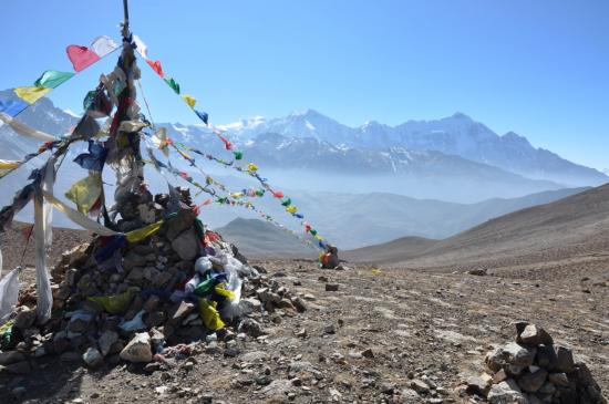 Passage du Gyu La (Annapurna I, Tilicho peak et Nilgiri N)