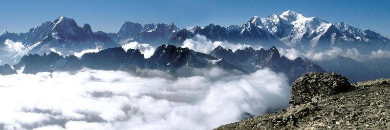 Le massif du Mont-Blanc vu du sommet du Buet