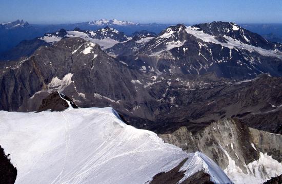 Au sommet de la Dent Parrachée