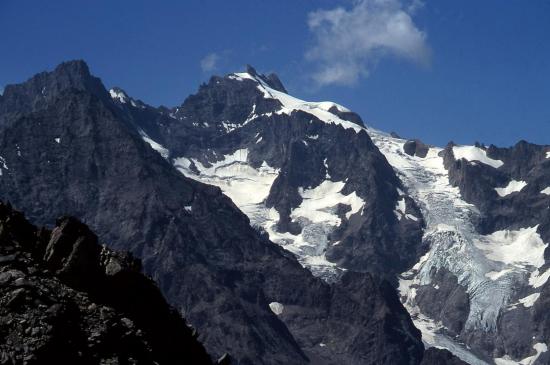 Le massif de la Meije vu depuis la brèche du Vallon de la Route