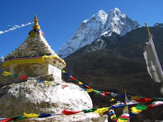 L'Ama Dablam vu depuis le chorten de Dingboche