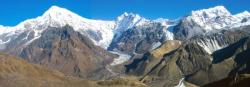 Depuis Ngegang, le Langtang Himal
