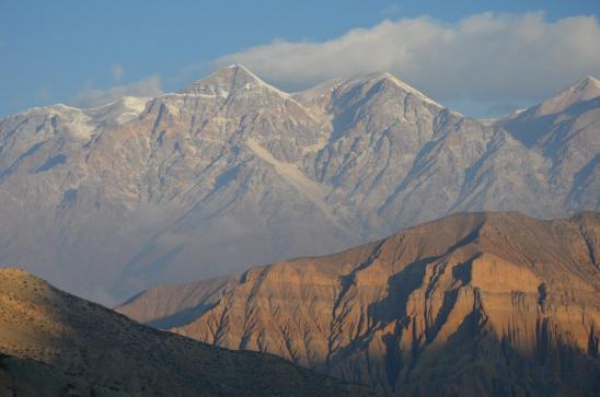 Remontée du coteau en RG de la Yakchhu khola