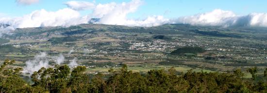 La Plaine des Cafres depuis le gîte Emile au Dimitile