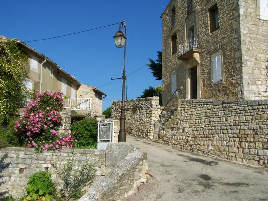 Le village de Murs