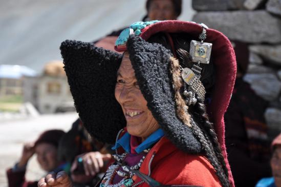 La coiffe traditionnelle ladakhie, le pérac
