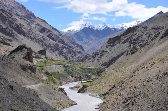 La vallée de la Lung Nag Chu du côté de Dordzong