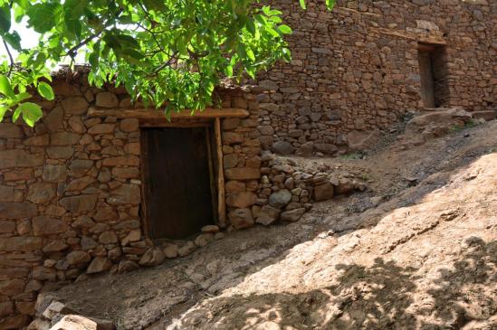 Entrée de maison berbère à Imzourem