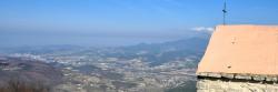 De la chapelle Saint-Médard, vue plongeante sur la vallée de la Drôme au niveau de Crest