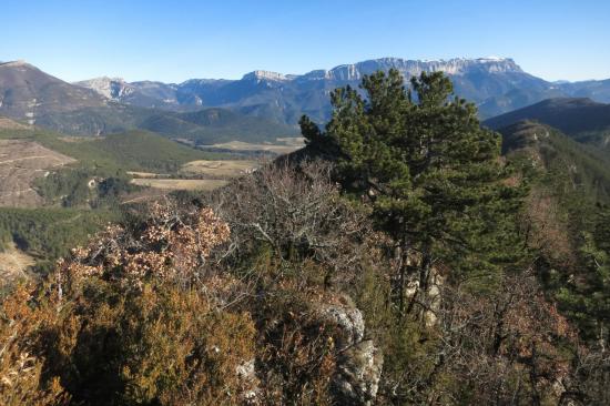 Sur le fil de la crête entre le But de Richaude et le col de Ponet et Marignac