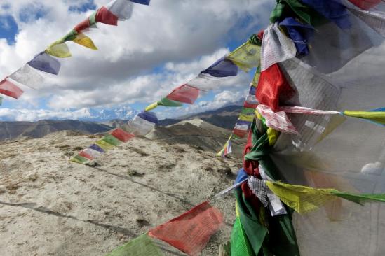 Sur les crêtes entre Bharcha et Makhchung, le Samdzong La