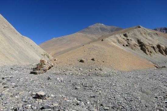 Lors de la descente du canyon, apparition du Gaugiri