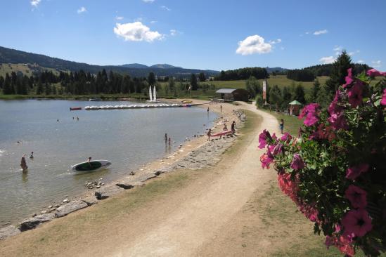 Le lac des Rousses côté baignade...