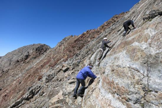 Les derniers mètres sous le sommet de Pique Longue