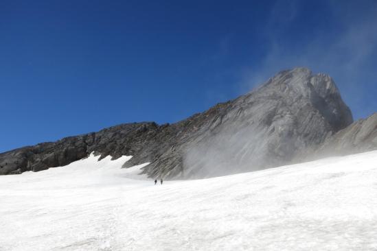 Sur le glacier d'Ossoue au retour de l'ascension du Vignemale