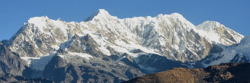 Des Bigphera  au Parchamo depuis la Pangmelung danda