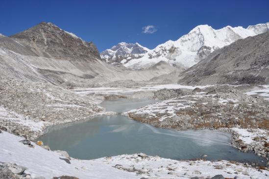 Les premiers lacs du complexe de Panch pokhari