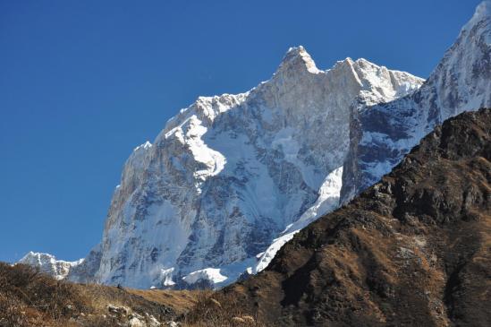 La face N dantesque du Khumbakarna (ou Jannu)