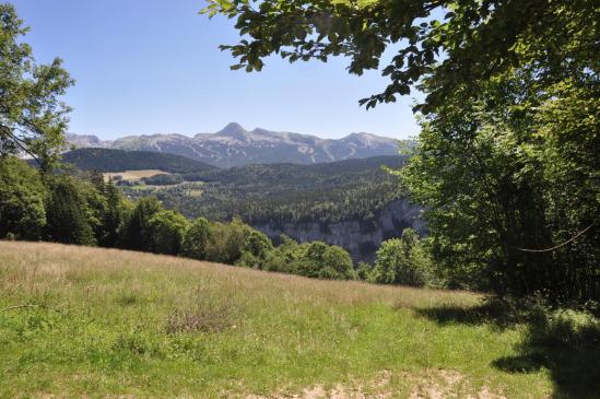 Les Moucherolle comme on les voit depuis Haut-Méaudret