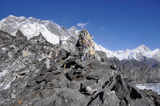 Passage du Kongma La et dernières apparitions du Lhotse et du Makalu
