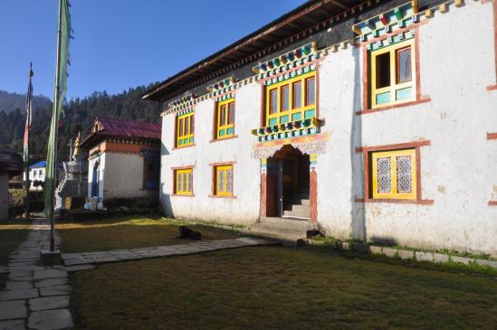 Tragsindo gompa