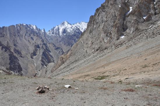 Vue arrière sur le Timti La depuis la montée au Yoma La