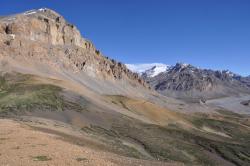 Au sommet des alpages qui dominent la vallée de la Malung Chu