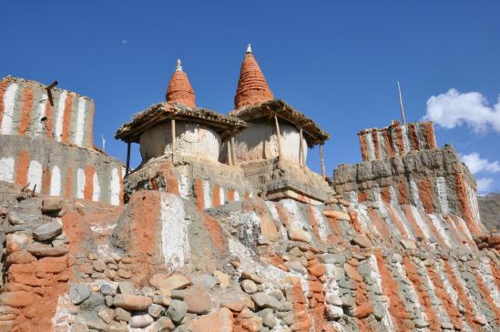 L'allée de chortens de Tangge