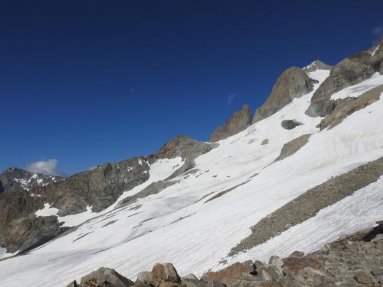 La Grande Ruine vue depuis la plateforme du refuge