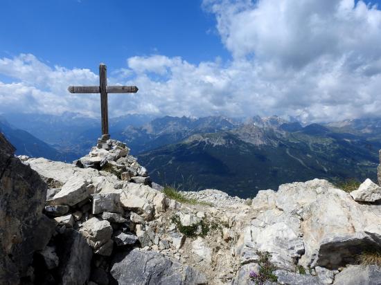 Au sommet du Serre des Aigles