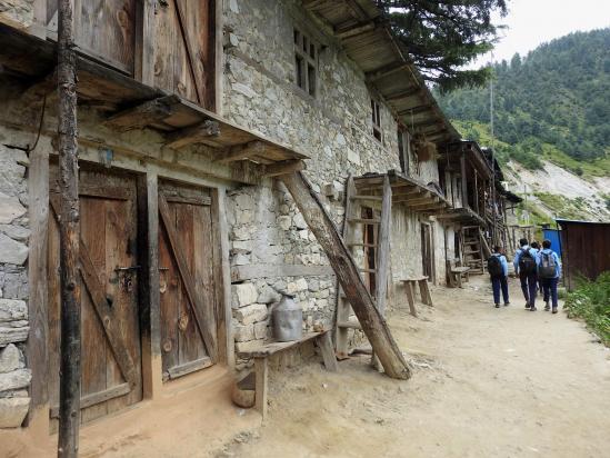 Les vieilles maisons de Deula bazar