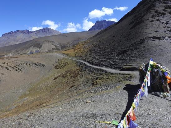 Franchissement d'un col entre Taro kharka et Sheygonpa