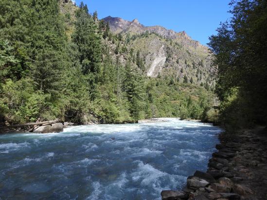 Les gorges de la Phoksumdo khola sous le soleil !