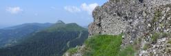 Sur les crêtes du Bec de l'Aigle (au fond, le Puy Griou)