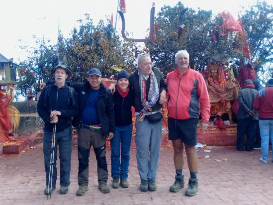 Début de trek à près de 4000m sur la colline de Pathibhara