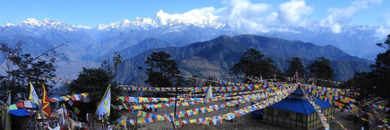 Pathibara, LE belvédère sur le massif du Kangchenjunga