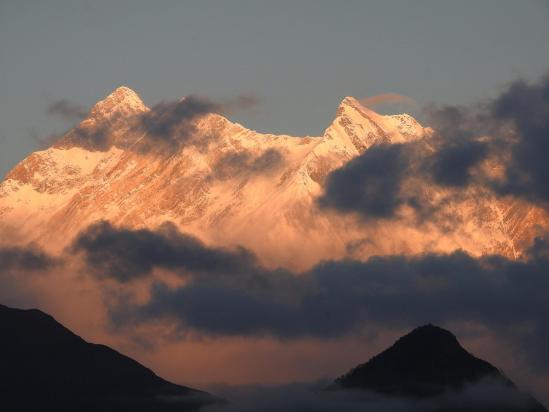 Le massif des Annapurna juste avant le coucher de soleil...