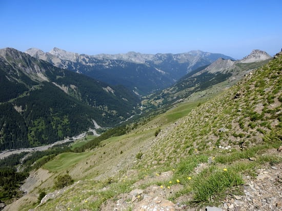 La crête n'est plus bien loin... (partie basse du vallon de Laverq)