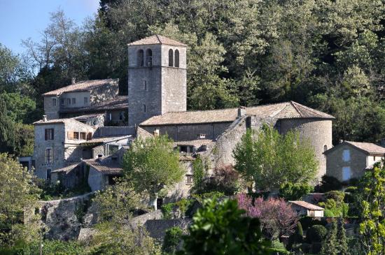 La chapelle de Chateauneuf de Mazenc