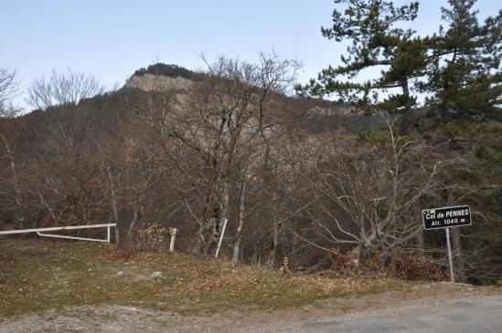 Au col de Pennes avec Le sommet de La Pâle