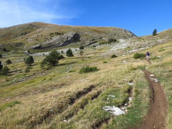 Montée vers l'entrée du vallon des Aiguilles