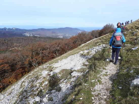 Sur le GR93 entre les pas de la Ferrière et de la Douille