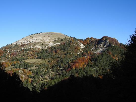 La montagne Chauvet vue depuis Le Pilhon