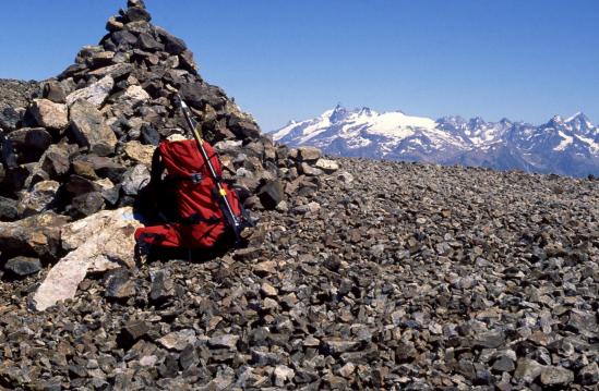 Vue sur le massif de la Meije depuis le sommet du Taillefer