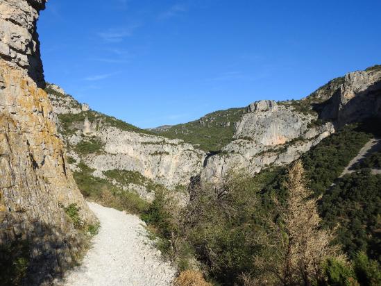 Au pied du Roc de la Bissonne