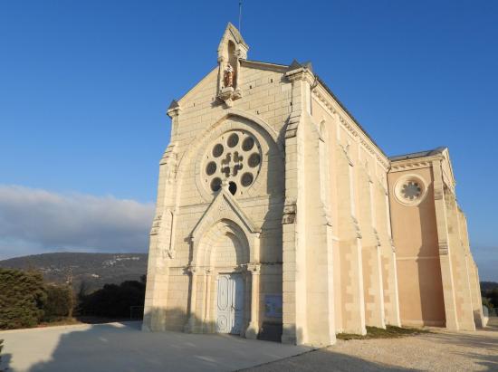 Le sanctuaire Saint-Joseph de Roussas