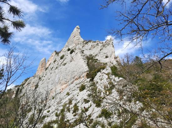 Pennes-le-Sec (Rochers du Château)